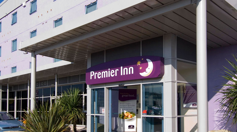 <b>Premier Inn Southampton Airport Exterior</b>. Images powered by <a href="https://www.leonardoworldwide.com/" title="Leonardo Worldwide" target="_blank">Leonardo</a>.