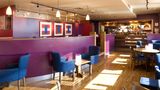 Premier Inn Southampton City Centre Lobby