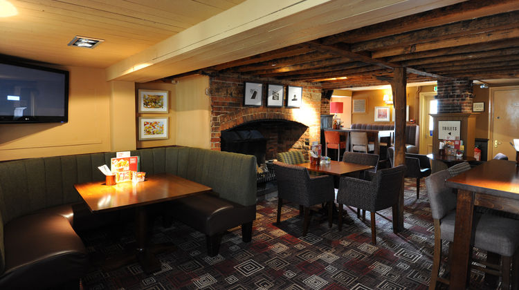 Premier Inn Southampton West Lobby