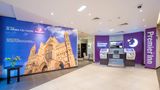 Premier Inn St Albans City Centre Lobby