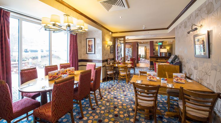 Premier Inn Stourbridge Town Centre Lobby