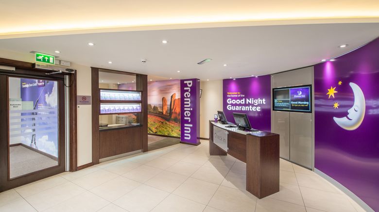 <b>Premier Inn Stourbridge Town Centre Lobby</b>. Images powered by <a href="https://www.leonardoworldwide.com/" title="Leonardo Worldwide" target="_blank">Leonardo</a>.