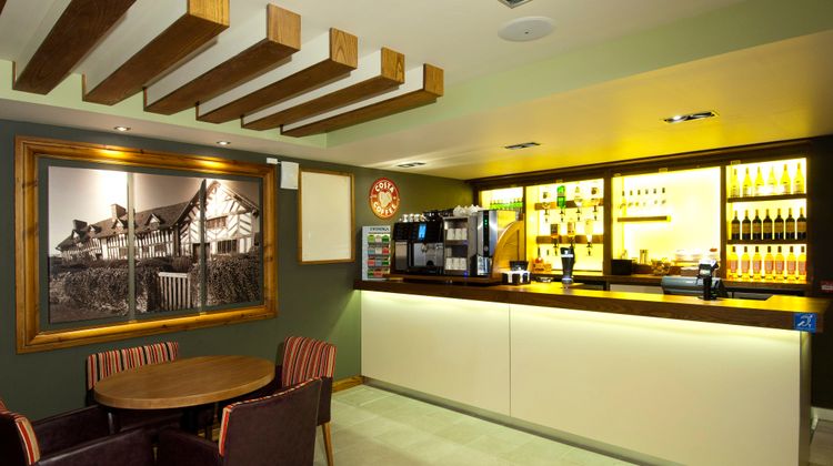 Premier Inn Stratford Upon Avon Lobby