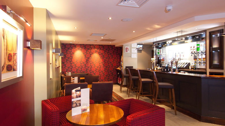<b>Premier Inn Sunbury Kempton Park-Sunbury Lobby</b>. Images powered by <a href="https://www.leonardoworldwide.com/" title="Leonardo Worldwide" target="_blank">Leonardo</a>.