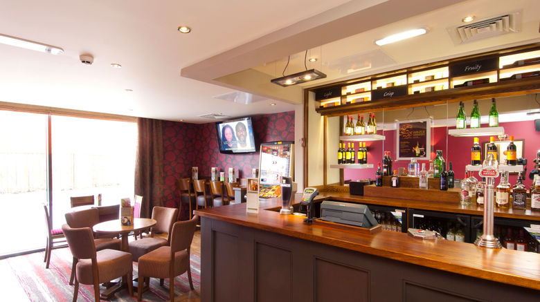<b>Premier Inn Stratford-Upon-Avon Waterway Lobby</b>. Images powered by <a href="https://www.leonardoworldwide.com/" title="Leonardo Worldwide" target="_blank">Leonardo</a>.