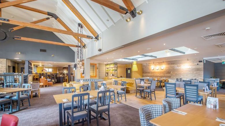 <b>Premier Inn Swindon West Lobby</b>. Images powered by <a href="https://www.leonardoworldwide.com/" title="Leonardo Worldwide" target="_blank">Leonardo</a>.