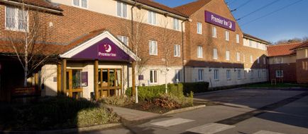 Premier Inn Swindon West Exterior