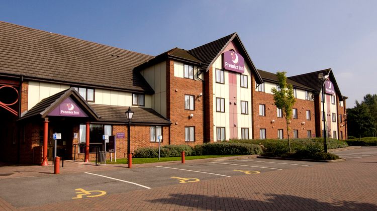 Premier Inn Telford Central Exterior