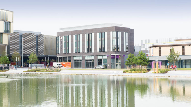 Premier Inn Telford International Centre Exterior