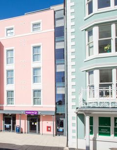Premier Inn Tenby Town Centre