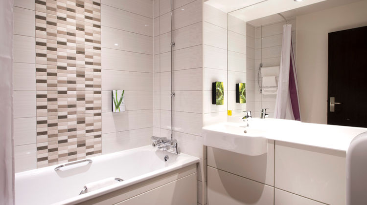 Premier Inn Thirsk Room