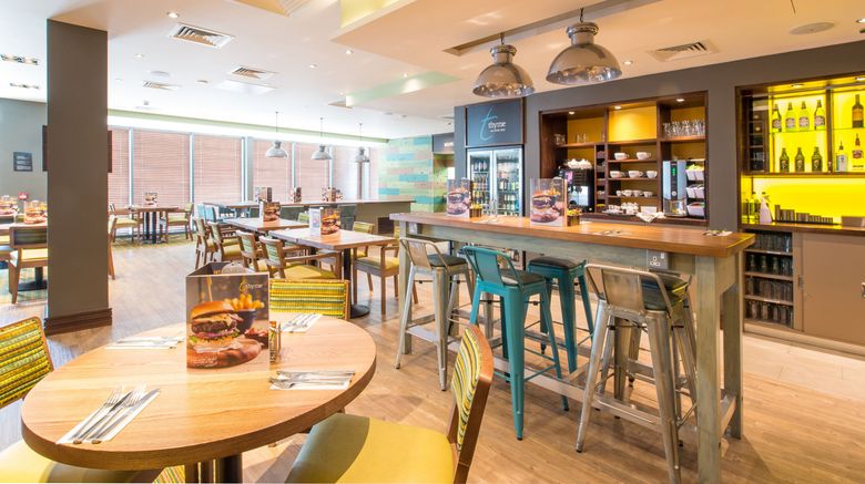 <b>Premier Inn Tenby Town Centre Lobby</b>. Images powered by <a href="https://www.leonardoworldwide.com/" title="Leonardo Worldwide" target="_blank">Leonardo</a>.