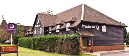 Premier Inn Tonbridge North Exterior