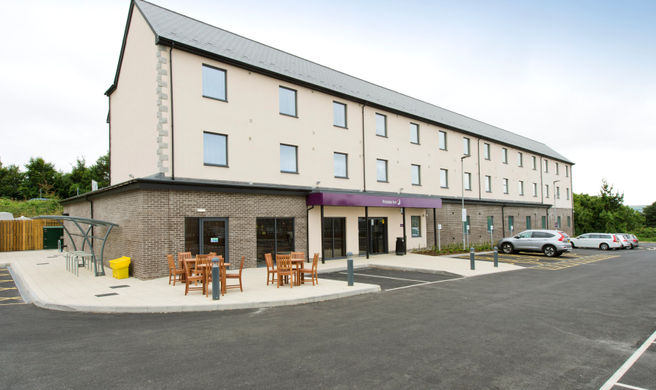 Premier Inn Wadebridge Exterior