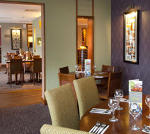 Premier Inn Warwick Lobby