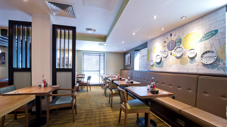 Premier Inn Wells (Somerset) Hotel Lobby
