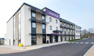Premier Inn Wells (Somerset) Hotel
