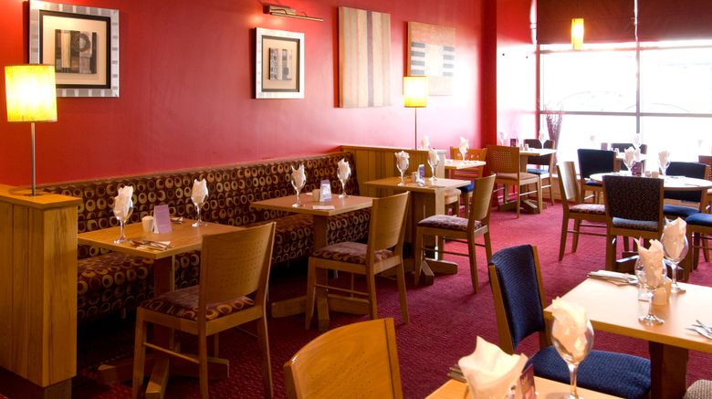 <b>Premier Inn Town Centre (New Square) Lobby</b>. Images powered by <a href="https://www.leonardoworldwide.com/" title="Leonardo Worldwide" target="_blank">Leonardo</a>.