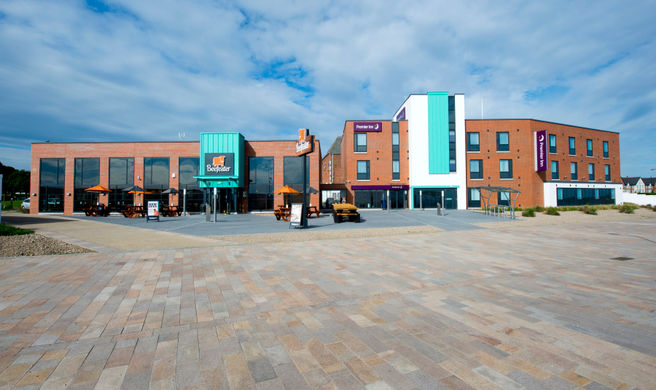 Premier Inn Whitley Bay Hotel Exterior