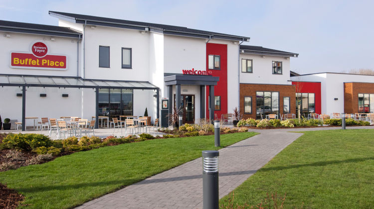 Premier Inn Hotel Widnes Exterior