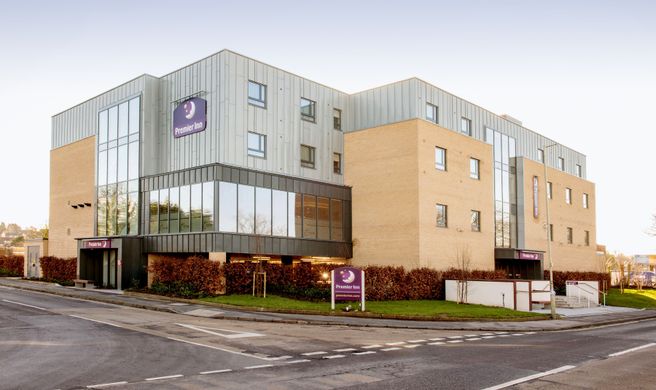 Premier Inn Winchester Exterior