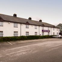 Premier Inn Wirral (Greasby)