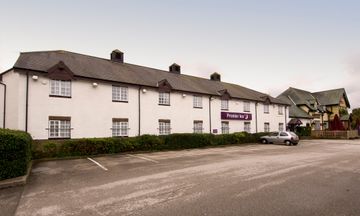 Premier Inn Wirral (Greasby)