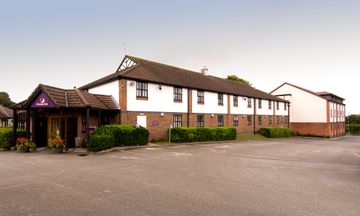 Premier Inn Wirral (Heswall)
