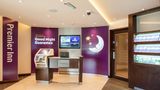 Premier Inn Witney Lobby