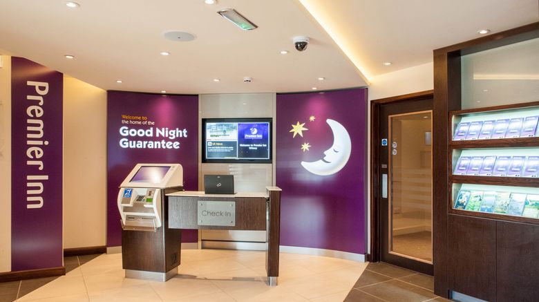 <b>Premier Inn Witney Lobby</b>. Images powered by <a href="https://www.leonardoworldwide.com/" title="Leonardo Worldwide" target="_blank">Leonardo</a>.