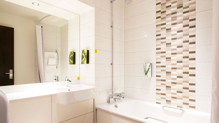 Premier Inn Worthing Seafront Room
