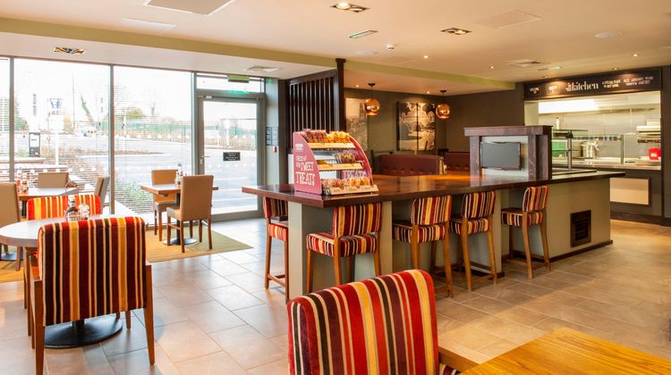 Premier Inn Wrexham Town Centre Lobby