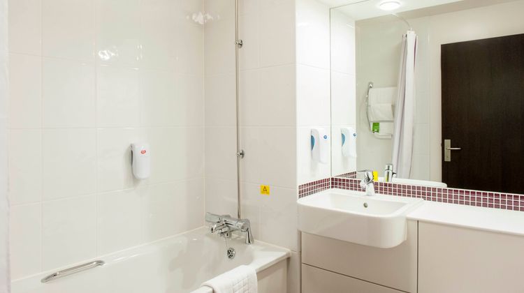 Premier Inn Wrexham Town Centre Room
