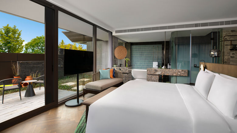 <b>Hotel Indigo Suzhou Yangcheng Lake Suite</b>. Images powered by <a href="https://www.leonardoworldwide.com/" title="Leonardo Worldwide" target="_blank">Leonardo</a>.