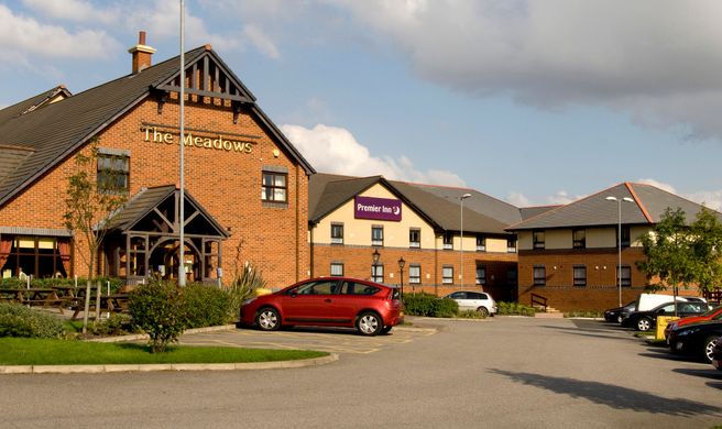 Premier Inn Barnsley (Dearne Valley) Exterior
