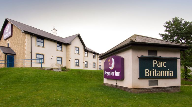 <b>Premier Inn Bangor (Gwynedd) Exterior</b>. Images powered by <a href="https://www.leonardoworldwide.com/" title="Leonardo Worldwide" target="_blank">Leonardo</a>.