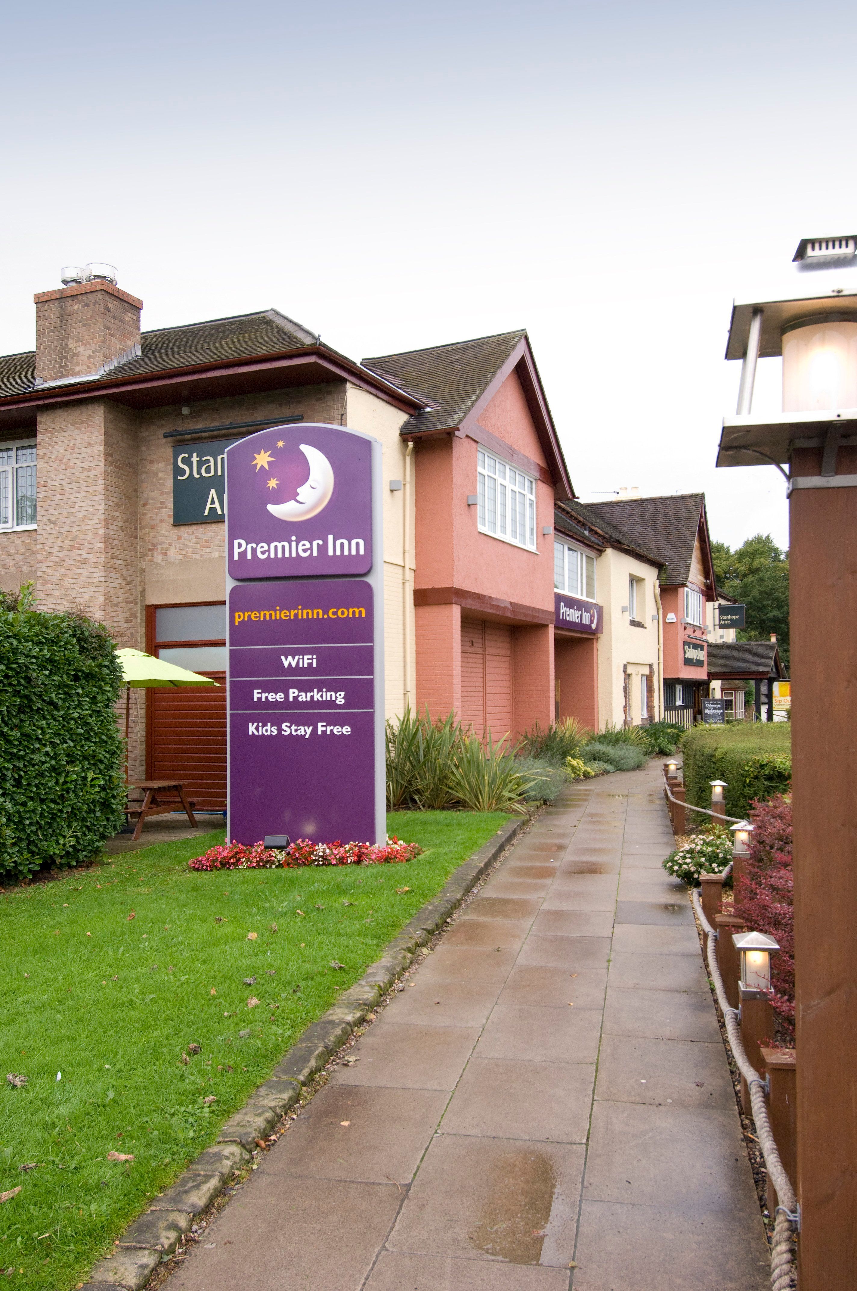 Premier Inn Burton On Trent East First Class Burton on Trent