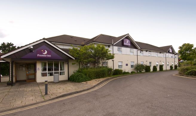 Premier Inn Caerphilly (Crossways) Exterior