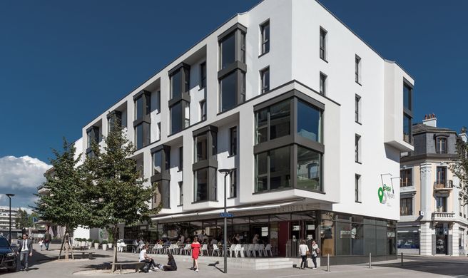 Hotel Base Nyon Exterior