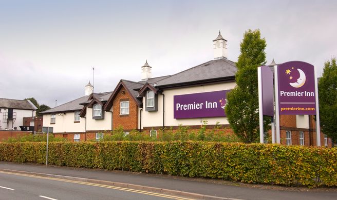 Premier Inn Chester Central (North) Exterior