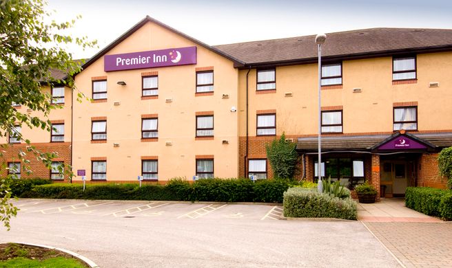 Premier Inn Chesterfield North Exterior