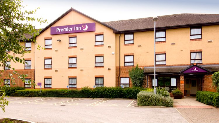 Premier Inn Chesterfield North Exterior