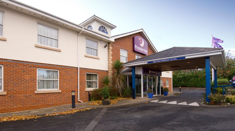 <b>Premier Inn Coventry South (A45) Exterior</b>. Images powered by <a href="https://www.leonardoworldwide.com/" title="Leonardo Worldwide" target="_blank">Leonardo</a>.