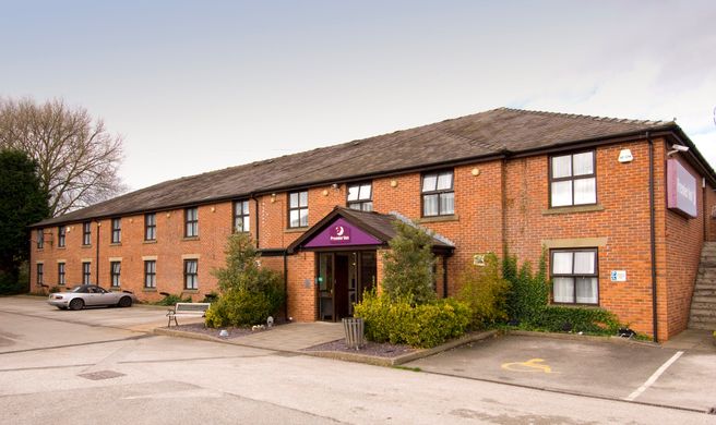Premier Inn Crewe (Nantwich) Exterior
