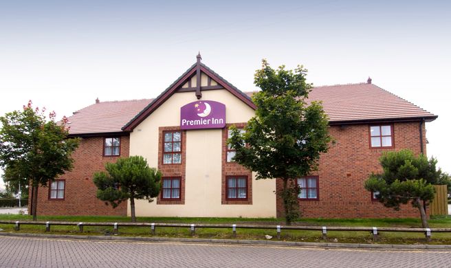 Premier Inn Crewe Central Exterior