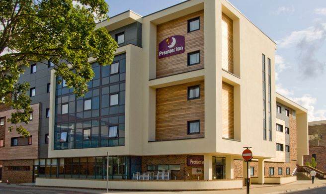 Premier Inn Durham City Centre Exterior