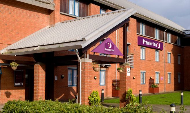 Premier Inn Edinburgh Leith Waterfront Exterior
