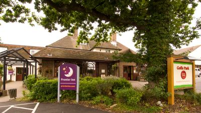 Premier Inn Gatwick Crawley (Goffs Park)