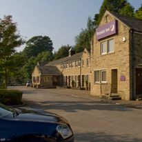 Premier Inn Halifax South (A629)
