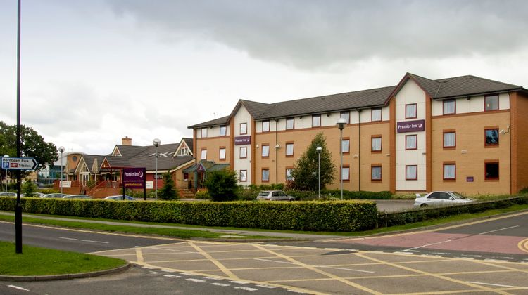 Premier Inn Harrogate Exterior